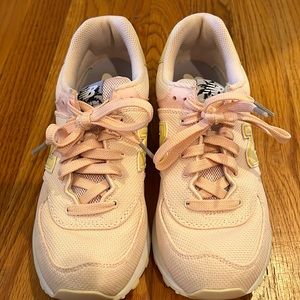 New Balance Women’s Yellow and Light Pink Barely Worn Tennis Shoes